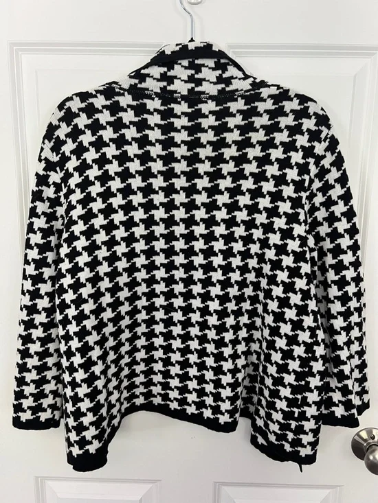 Josephine Chaus Black & White Houndstooth Open Cardigan Sweater - Picture 5 of 5